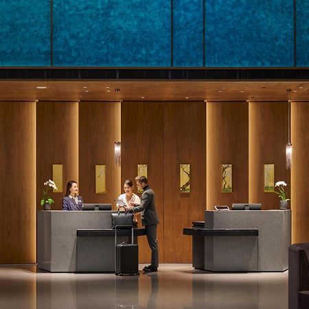 Отель Intercontinental Kaohsiung By Ihg Экстерьер фото The lobby of the hotel