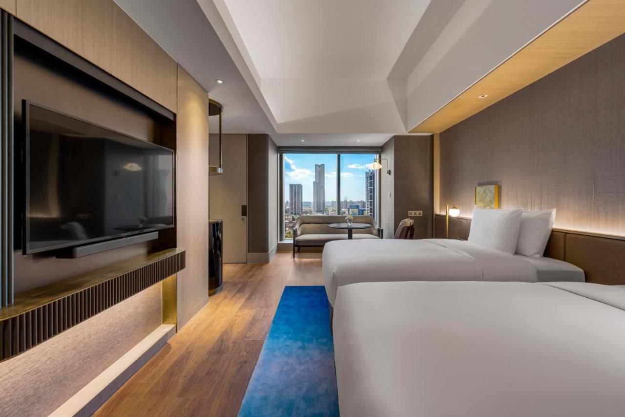 Отель Intercontinental Kaohsiung By Ihg Экстерьер фото Deluxe Room