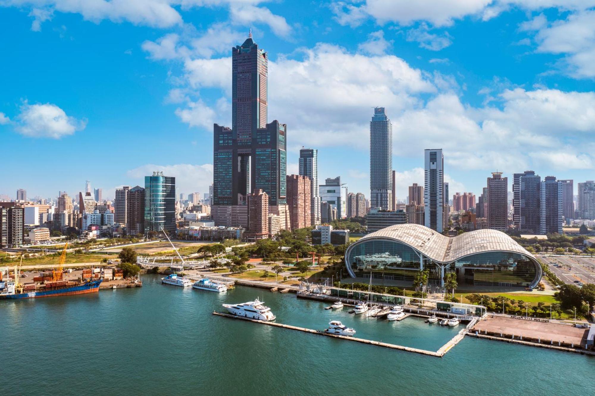Отель Intercontinental Kaohsiung By Ihg Экстерьер фото Kaohsiung